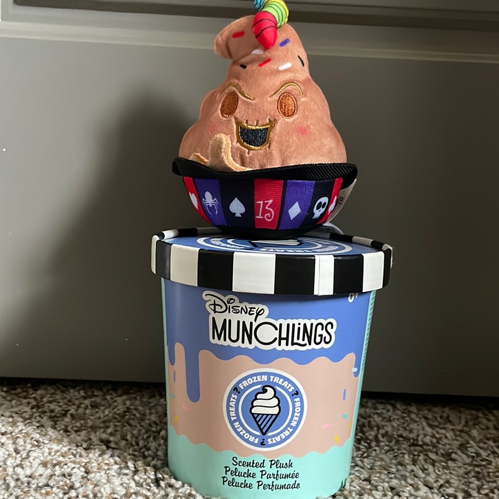 Chaser Oogie Boogie Disney Munchling & Packagkng